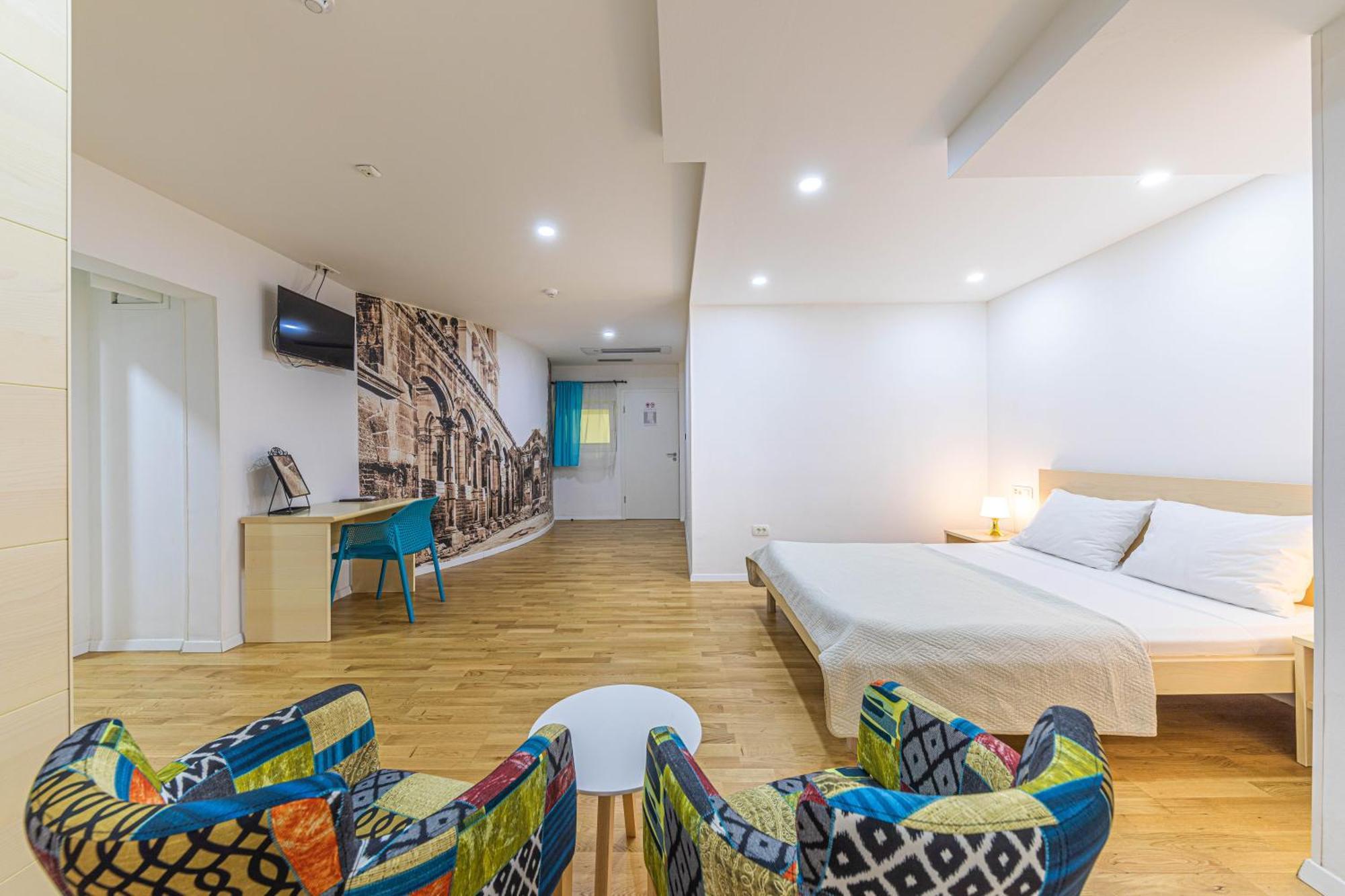 Split City Rooms Phòng bức ảnh